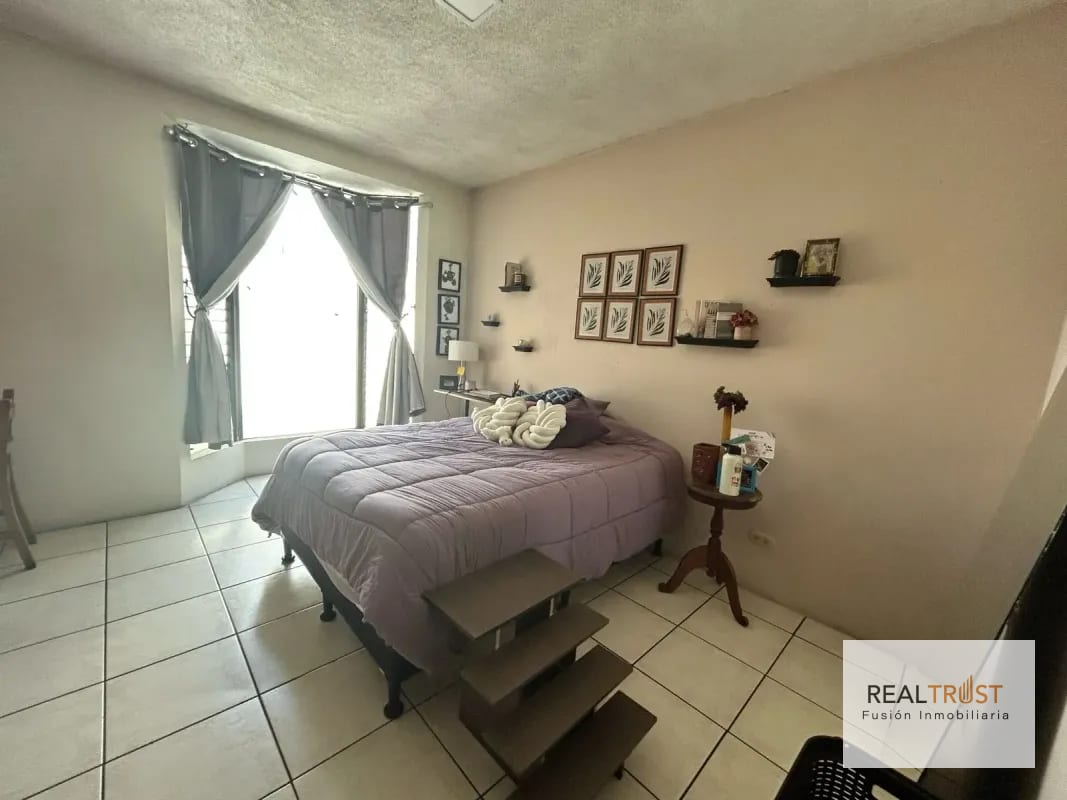 CASA EN VENTA LAS CHARCAS ZONA 11 — Casa en Venta en Las Charcas, Zona 11, Guatemala, Ciudad — foto 3 de 11