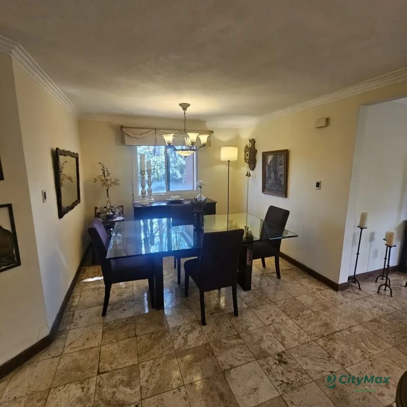 En venta casa en Santiago de Compostela — Casa en Venta en Carretera a El Salvador, Guatemala, Ciudad — foto 5 de 8
