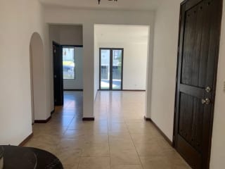 BONITA Y AMPLIA DE CASA 2 NIVELES EN LAZOS DE FRAIJANES — Casa en Venta en Lazos de Fraijanes, Carretera a El Salvador, Guatemala, Ciudad — miniatura 10 de 11