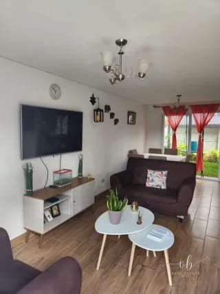 Casa en venta - Fuentes del Valle Norte V - zona 18 — Casa en Venta en Fuentes Del Valle Norte II, Zona 18, Guatemala, Ciudad — miniatura 1 de 10