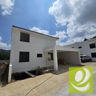 VENDO CASA NUEVA EN PIEDRA PARADA SANTA CATARINA PINULA — Casa en Venta en Santa Catarina Pinula, Guatemala, Ciudad — miniatura 4 de 7
