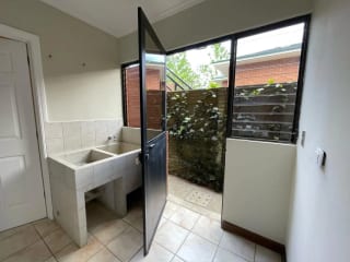 Casa en Las Rotondas — Casa en Venta en km 16-20, Carretera a El Salvador, Guatemala, Ciudad — miniatura 12 de 15