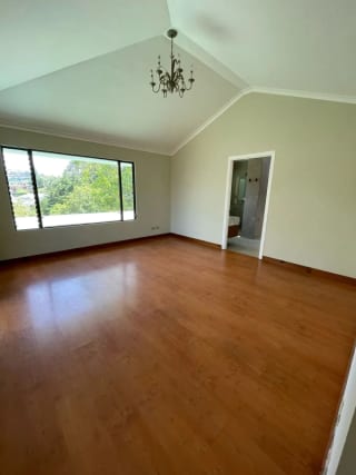 Casa en Las Rotondas — Casa en Venta en km 16-20, Carretera a El Salvador, Guatemala, Ciudad — miniatura 4 de 15