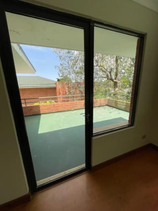 Casa en Las Rotondas — Casa en Venta en km 16-20, Carretera a El Salvador, Guatemala, Ciudad — miniatura 3 de 15