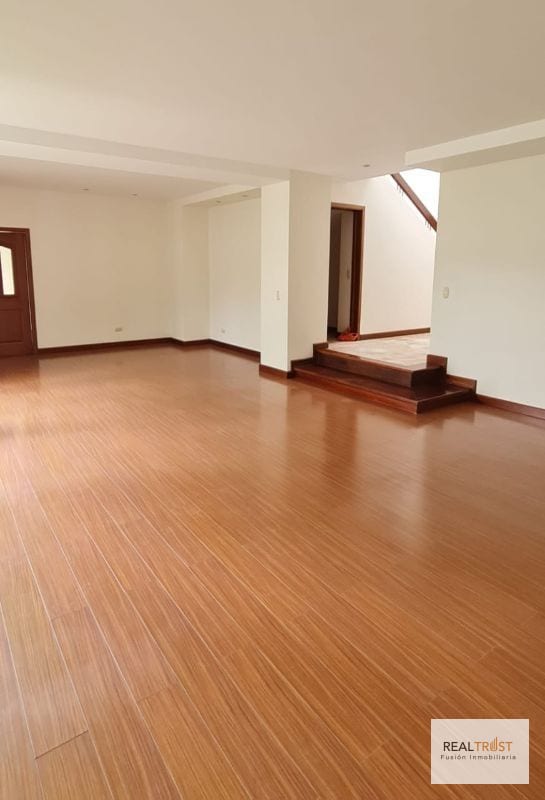 VENDO CASA EN PORTAL DEL BOSQUE KM. 22 CARRETERA AL SALVADOR — Casa en Venta en Portal del Bosque, Carretera a El Salvador, Guatemala, Ciudad — foto 6 de 17