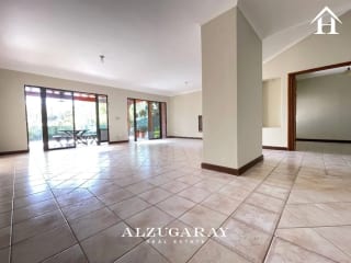 CASA C / JARDÍN Y PÉRGOLA - 3 HAB./ LAS ROTONDAS CAES — Casa en Venta en Carretera a El Salvador, Guatemala, Ciudad — miniatura 15 de 17
