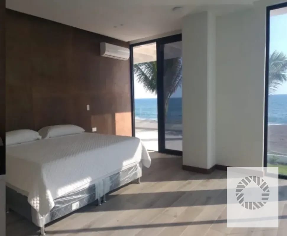 VENDO HERMOSA CASA FRENTE AL MAR HAWÁI, MONTERRICO — Casa en Venta en Hawaii, Santa Rosa — foto 2 de 15