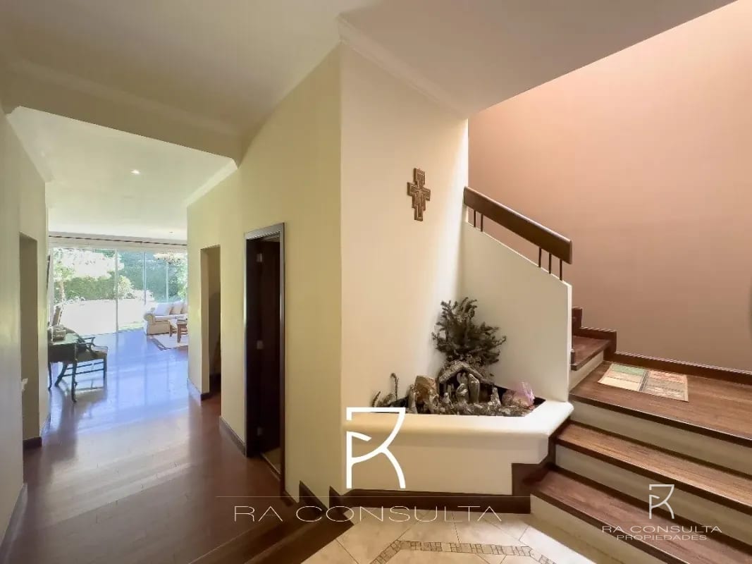 Casa en Venta Portal del Bosque 2 — Casa en Venta en Portal del Bosque II, Carretera a El Salvador, Guatemala, Ciudad — foto 1 de 8