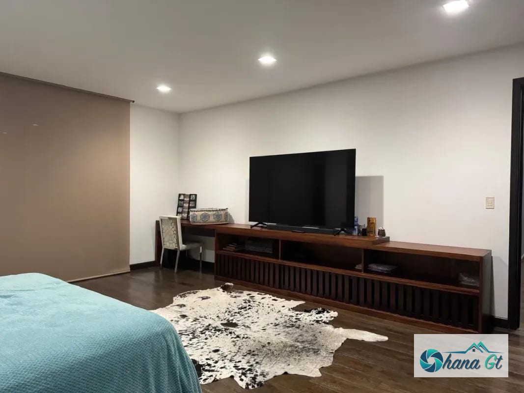 CASA MODERNA EN VENTA, KM 16.5 CAES COND. SAN FRANCISCO JAVIER — Casa en Venta en Carretera a El Salvador, Guatemala, Ciudad — foto 14 de 17