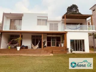 CASA MODERNA EN VENTA, KM 16.5 CAES COND. SAN FRANCISCO JAVIER — Casa en Venta en Carretera a El Salvador, Guatemala, Ciudad — miniatura 2 de 17