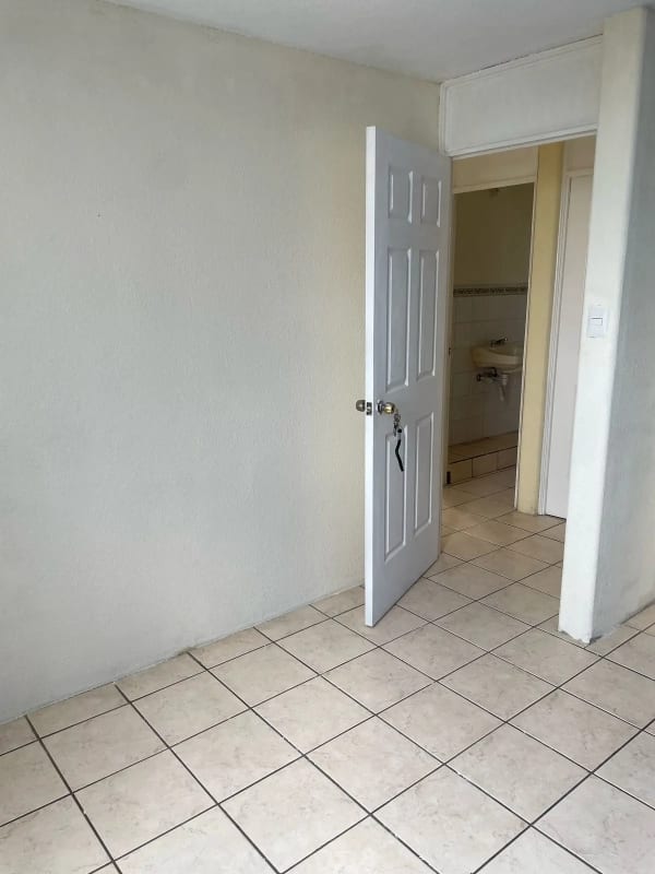 CASA EN VENTA En CASA GRANDE Km. 10 RUTA AL ATLANTICO — Casa en Venta en Carretera al Atlántico, Guatemala, Ciudad — foto 13 de 17