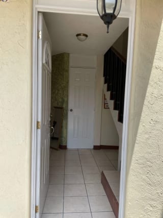 CASA EN VENTA En CASA GRANDE Km. 10 RUTA AL ATLANTICO — Casa en Venta en Carretera al Atlántico, Guatemala, Ciudad — miniatura 3 de 17