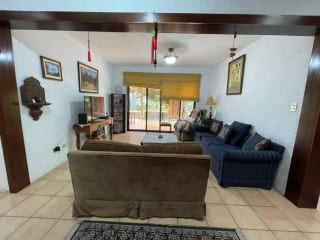 Amplia casa en venta en Muxbal — Casa en Venta en Muxbal, Guatemala, Ciudad — miniatura 10 de 17