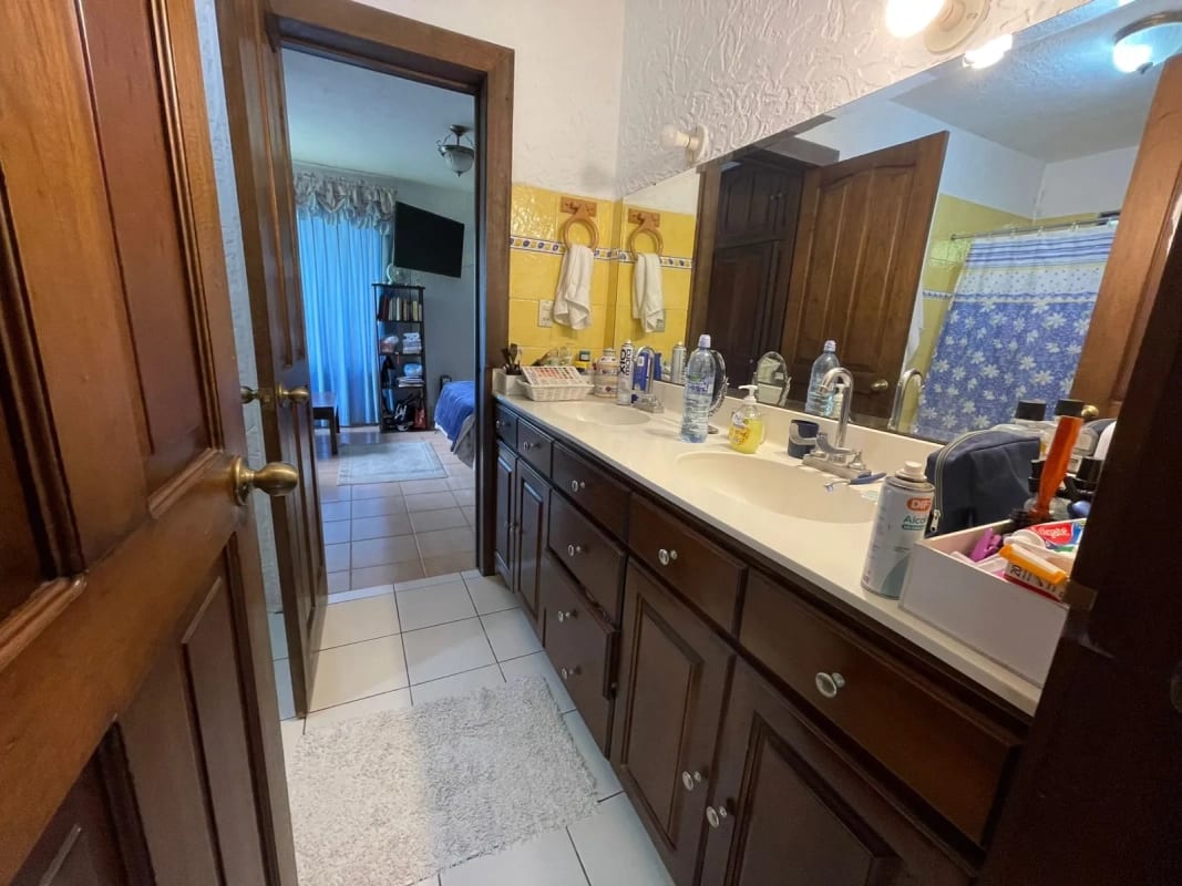 Amplia casa en venta en Muxbal — Casa en Venta en Muxbal, Guatemala, Ciudad — foto 9 de 17