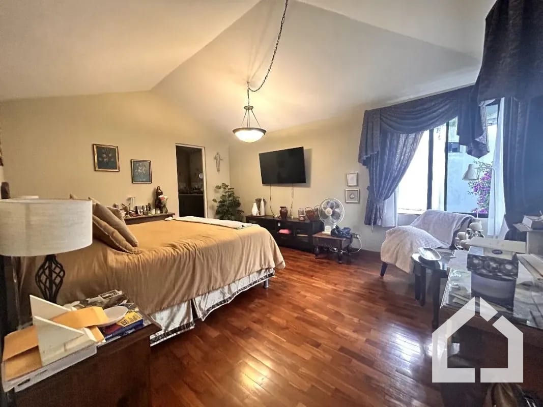Casa en venta, Condominio La Laguna, Colonia Santa Rosalía, CAES — Casa en Venta en Santa Rosalia La Laguna, Carretera a El Salvador, Guatemala, Ciudad — foto 6 de 17