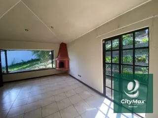 Casa en Renta fuera de condominio en Km. 18 Carretera a El Salvador. — Casa en Alquiler en Santa Catarina Pinula, Guatemala, Ciudad — miniatura 1 de 7