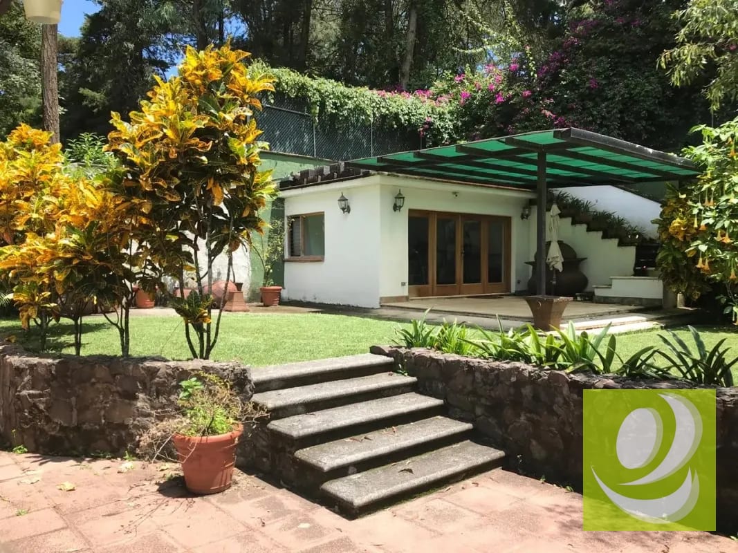 VENDO CASA EN ZONA 16 ACATAN FUERA DE GARITA — Casa en Venta en Zona 16, Guatemala, Ciudad — foto 1 de 6