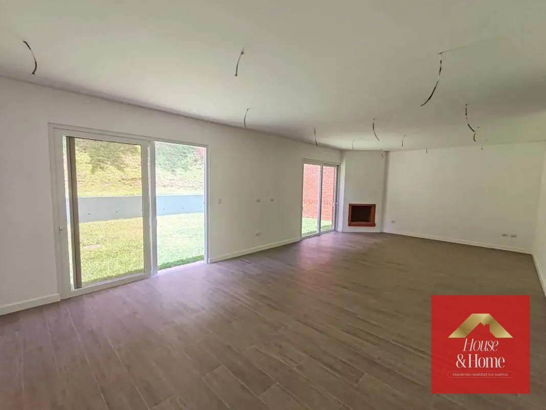 Venta de casa en Carretera a El Salvador — Casa en Venta en San José Pinula, Guatemala, Ciudad — foto 6 de 7