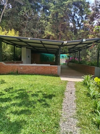Casa en Venta - San Jose Pinula Breza Residenciales — Casa en Venta en San José Pinula, Guatemala, Ciudad — miniatura 1 de 9