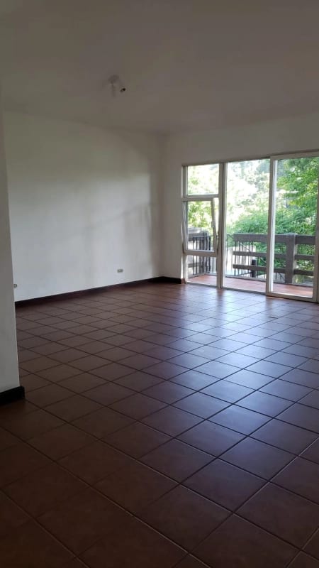 Casa en Alquiler Condominio Villas del Campo km 13 — Casa en Alquiler en Carretera a El Salvador, Guatemala, Ciudad — foto 9 de 12
