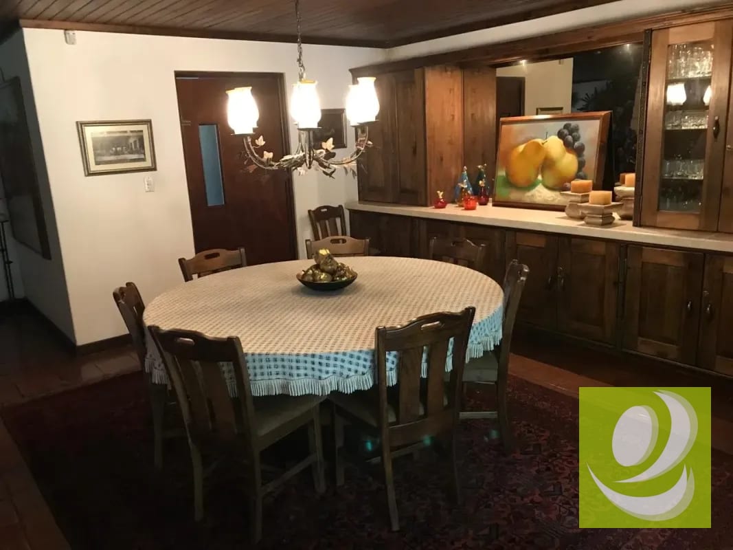 CASA EN VENTA, ZONA 16 CERCA EMBAJADA AMERICANA — Casa en Venta en Zona 16, Guatemala, Ciudad — foto 14 de 17