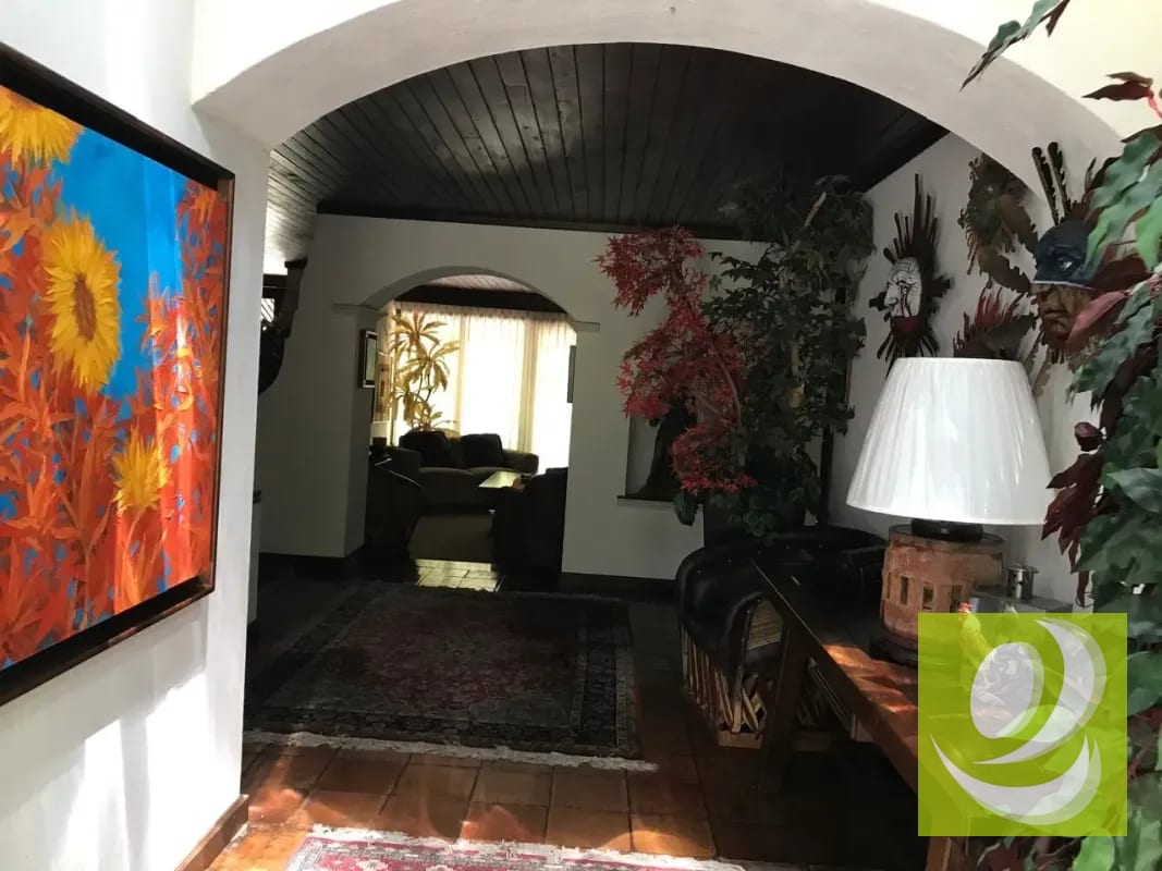 CASA EN VENTA, ZONA 16 CERCA EMBAJADA AMERICANA — Casa en Venta en Zona 16, Guatemala, Ciudad — foto 5 de 17
