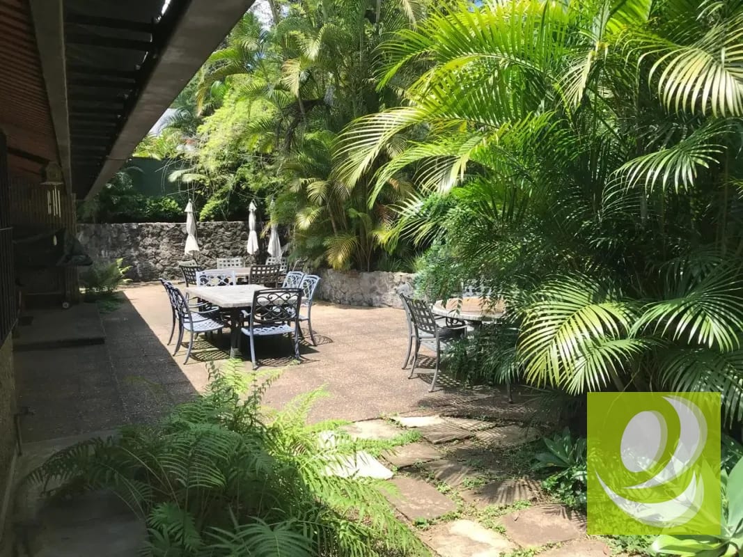 CASA EN VENTA, ZONA 16 CERCA EMBAJADA AMERICANA — Casa en Venta en Zona 16, Guatemala, Ciudad — foto 3 de 17