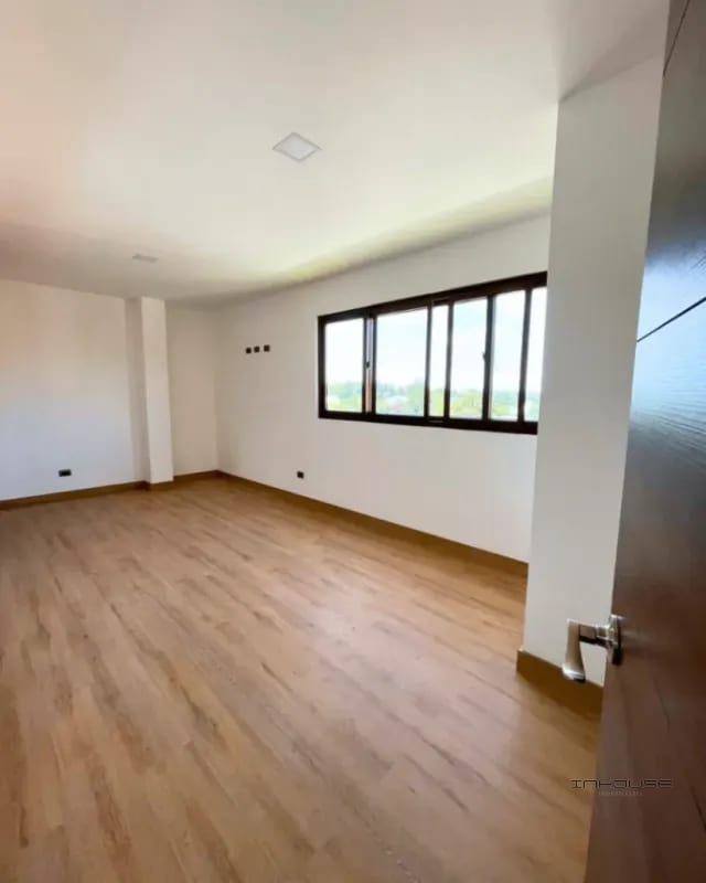 CASA EN VENTA ZONA 15 PARA ESTRENAR  ALTOS DE VISTA HERMOSA. — Casa en Venta en Zona 15, Guatemala, Ciudad — foto 8 de 12