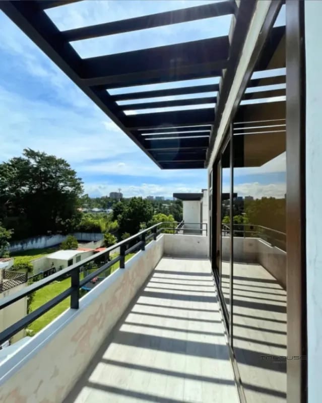 CASA EN VENTA ZONA 15 PARA ESTRENAR  ALTOS DE VISTA HERMOSA. — Casa en Venta en Zona 15, Guatemala, Ciudad — foto 4 de 12