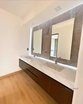 CASA EN VENTA ZONA 15 PARA ESTRENAR  ALTOS DE VISTA HERMOSA. — Casa en Venta en Zona 15, Guatemala, Ciudad — miniatura 3 de 12