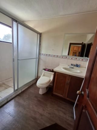 Casa grande en venta  - TERRAVISTA  Km 16.5 Carretera a El Salvador — Casa en Venta en Terravista, Carretera a El Salvador, Guatemala, Ciudad — miniatura 5 de 13