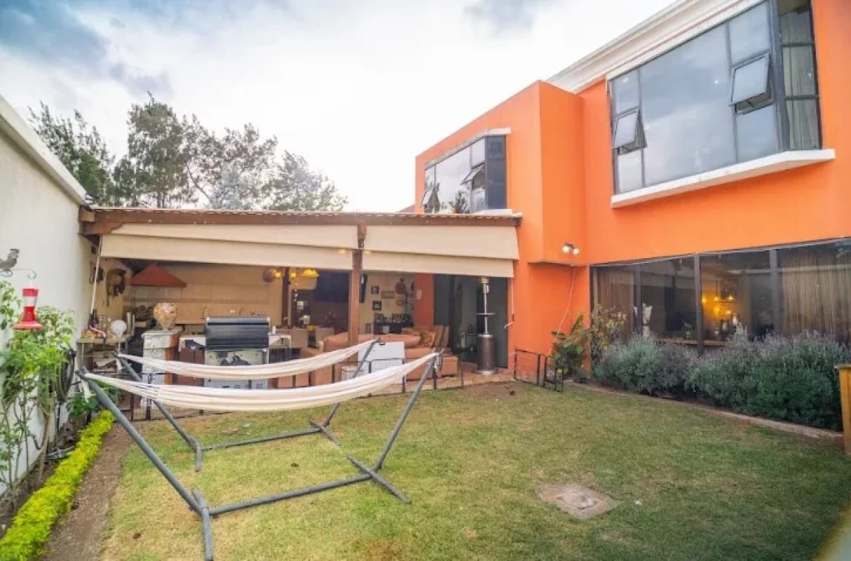Casa grande en venta  - TERRAVISTA  Km 16.5 Carretera a El Salvador — Casa en Venta en Terravista, Carretera a El Salvador, Guatemala, Ciudad — foto 2 de 13