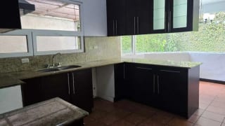 Casa en alquiler Km. 13 CAES — Casa en Alquiler en Villas del Campo, Carretera a El Salvador, Guatemala, Ciudad — miniatura 13 de 17