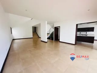 CASA MODERNA, COND. PORTAL VERDE 3 DORMITORIOS / STA. CATARINA PINULA — Casa en Venta en Santa Catarina Pinula, Guatemala, Ciudad — miniatura 8 de 9
