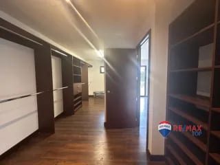 CASA MODERNA, COND. PORTAL VERDE 3 DORMITORIOS / STA. CATARINA PINULA — Casa en Venta en Santa Catarina Pinula, Guatemala, Ciudad — miniatura 3 de 9