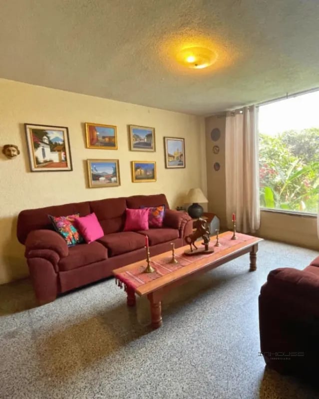 CASA EN VENTA EN SAN CRISTOBAL CON PISCINA SECTOR B7 — Casa en Venta en Zona 8 Mixco, Guatemala, Ciudad — foto 13 de 13