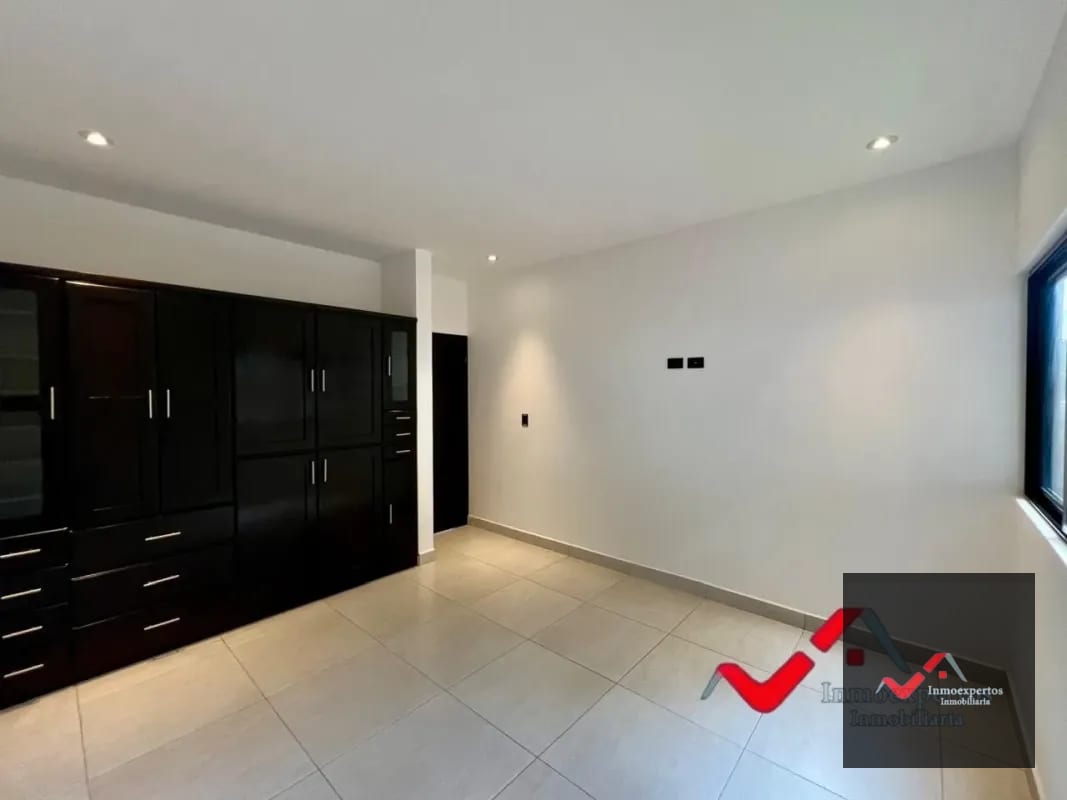 CASA EN VENTA CARRETERA CRISTO REY PIEDRA PARADA, A 3 MINUTOS DE EL PULTE — Casa en Venta en Santa Catarina Pinula, Guatemala, Ciudad — foto 12 de 15