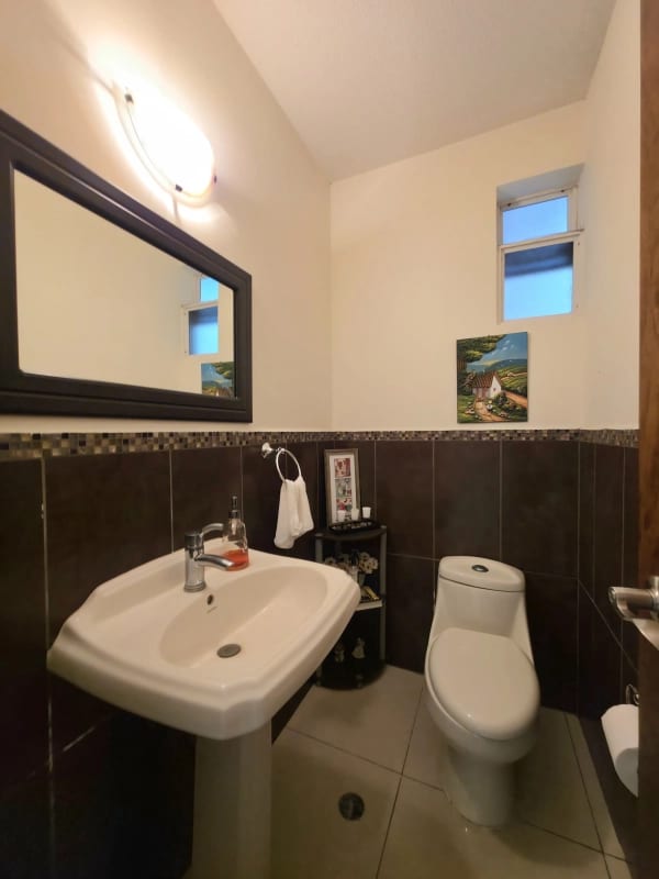 km 26 Carretera a El Salvador casa en venta moderna — Casa en Venta en Bosques de Villa Verde, Carretera a El Salvador, Guatemala, Ciudad — foto 11 de 17