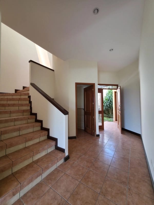 Casa en venta en Carretera a El Salvador Lo de Diéguez — Casa en Venta en Carretera a El Salvador, Guatemala, Ciudad — foto 14 de 17