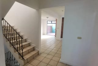 CASA EN VENTA KM 15.8 CARR A EL SALVADOR — Casa en Venta en km 16-20, Carretera a El Salvador, Guatemala, Ciudad — miniatura 8 de 15