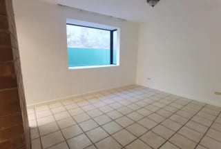 CASA EN VENTA KM 15.8 CARR A EL SALVADOR — Casa en Venta en km 16-20, Carretera a El Salvador, Guatemala, Ciudad — miniatura 7 de 15