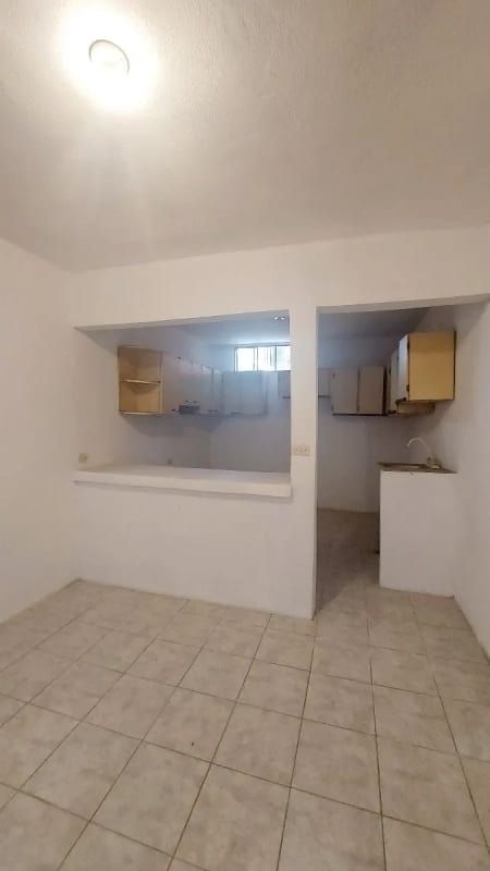 Vendo Casa Colonia La Floresta Zona 7 — Casa en Venta en Jardines de la Floresta, Zona 7, Guatemala, Ciudad — foto 15 de 17