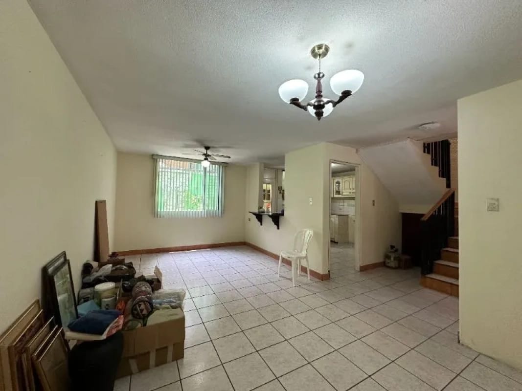 Casa en Venta Km. 10.5 Carretera al Atlántico, Condominio Casa Grande — Casa en Venta en Zona 18, Guatemala, Ciudad — foto 1 de 9