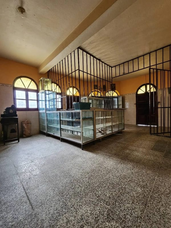 Propiedad Estratégica Z.5: Casa de 3 niveles en Sector en Crecimiento — Casa en Venta en Casa Asunción, Zona 5, Guatemala, Ciudad — foto 16 de 17