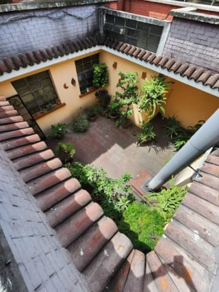 Propiedad Estratégica Z.5: Casa de 3 niveles en Sector en Crecimiento — Casa en Venta en Casa Asunción, Zona 5, Guatemala, Ciudad — miniatura 6 de 17