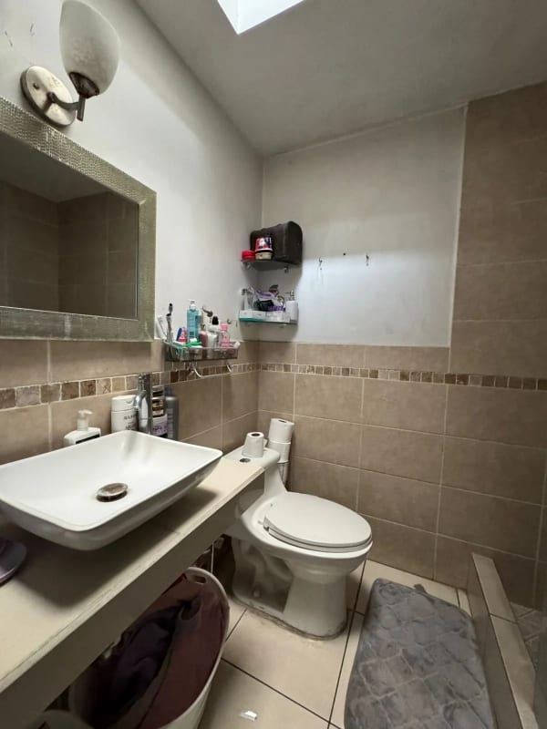 Casa San Cristobal Sector B1 — Casa en Venta en Zona 8 Mixco, Guatemala, Ciudad — foto 15 de 17