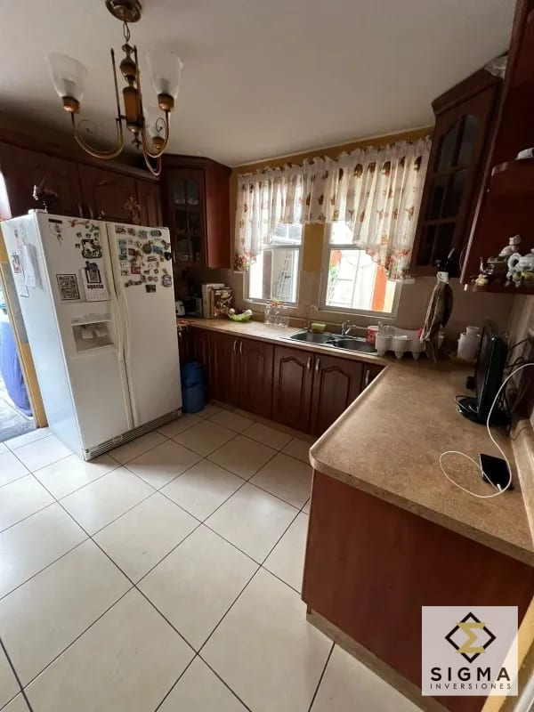 EN VENTA: Casa Tipo Solana en Condado Naranjo, 4 habitaciones — Casa en Venta en Condado Naranjo, Zona 4 Mixco, Guatemala, Ciudad — foto 8 de 9