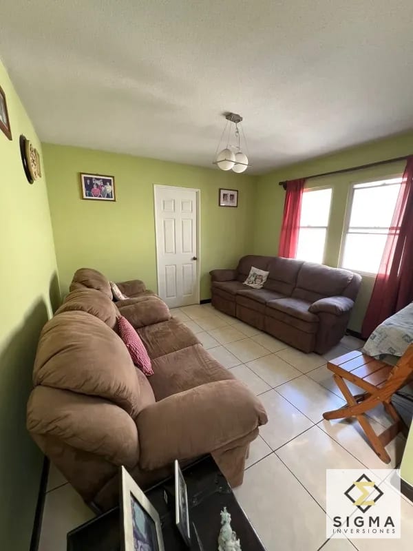 EN VENTA: Casa Tipo Solana en Condado Naranjo, 4 habitaciones — Casa en Venta en Condado Naranjo, Zona 4 Mixco, Guatemala, Ciudad — foto 7 de 9