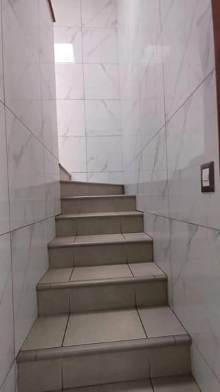 Casa en Venta -  Cumbres de la Arboleda  Km 21.5 — Casa en Venta en Cumbres de La Arboleda, Carretera a El Salvador, Guatemala, Ciudad — miniatura 9 de 12