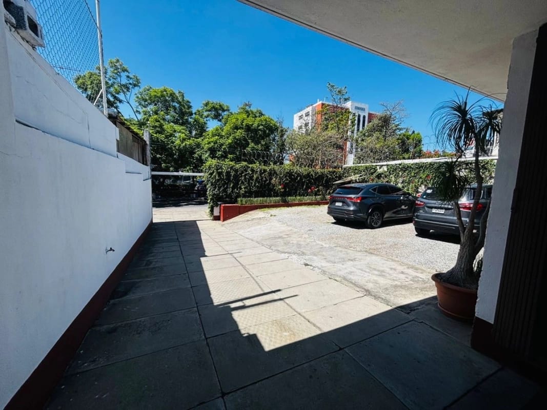 Zona 13 cercano a Avenida las Américas casa en venta — Casa en Venta en Zona 13, Guatemala, Ciudad — foto 3 de 6